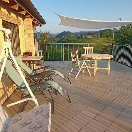 La Terrazza In Collina Διαμέρισμα *